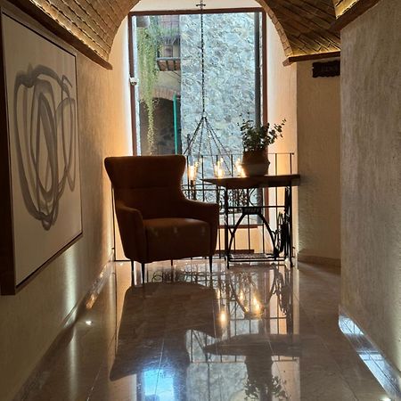 Porta Paradiso Valquirico, Albergo Boutique Santeagueda Luaran gambar